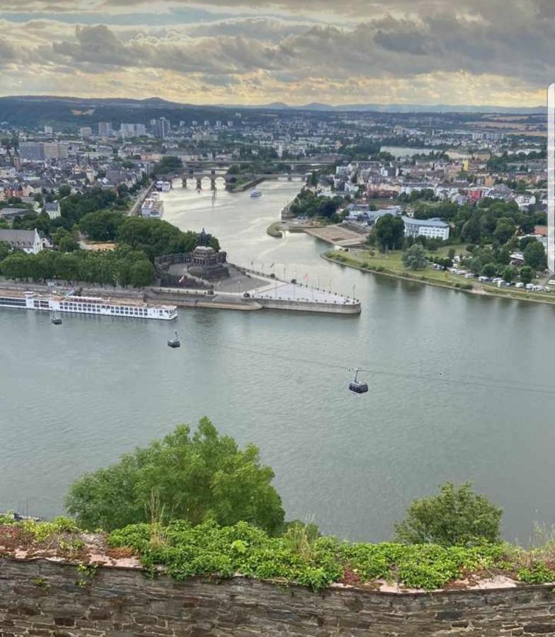 Fewo Mit Terasse Neuwied & Koblenz Zewnętrze zdjęcie